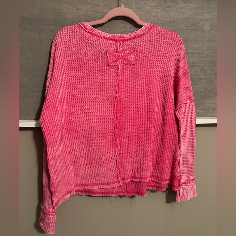 NWT Zenana Outfitters Vibrant Pink Crew Neck Top! SZ Med - Picture 4 of 4